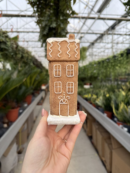 DOMEK PIERNIK WYSOKI